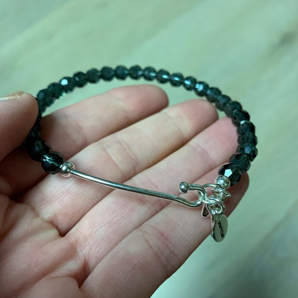 Beaded Bracelet - Picture 2 of 3